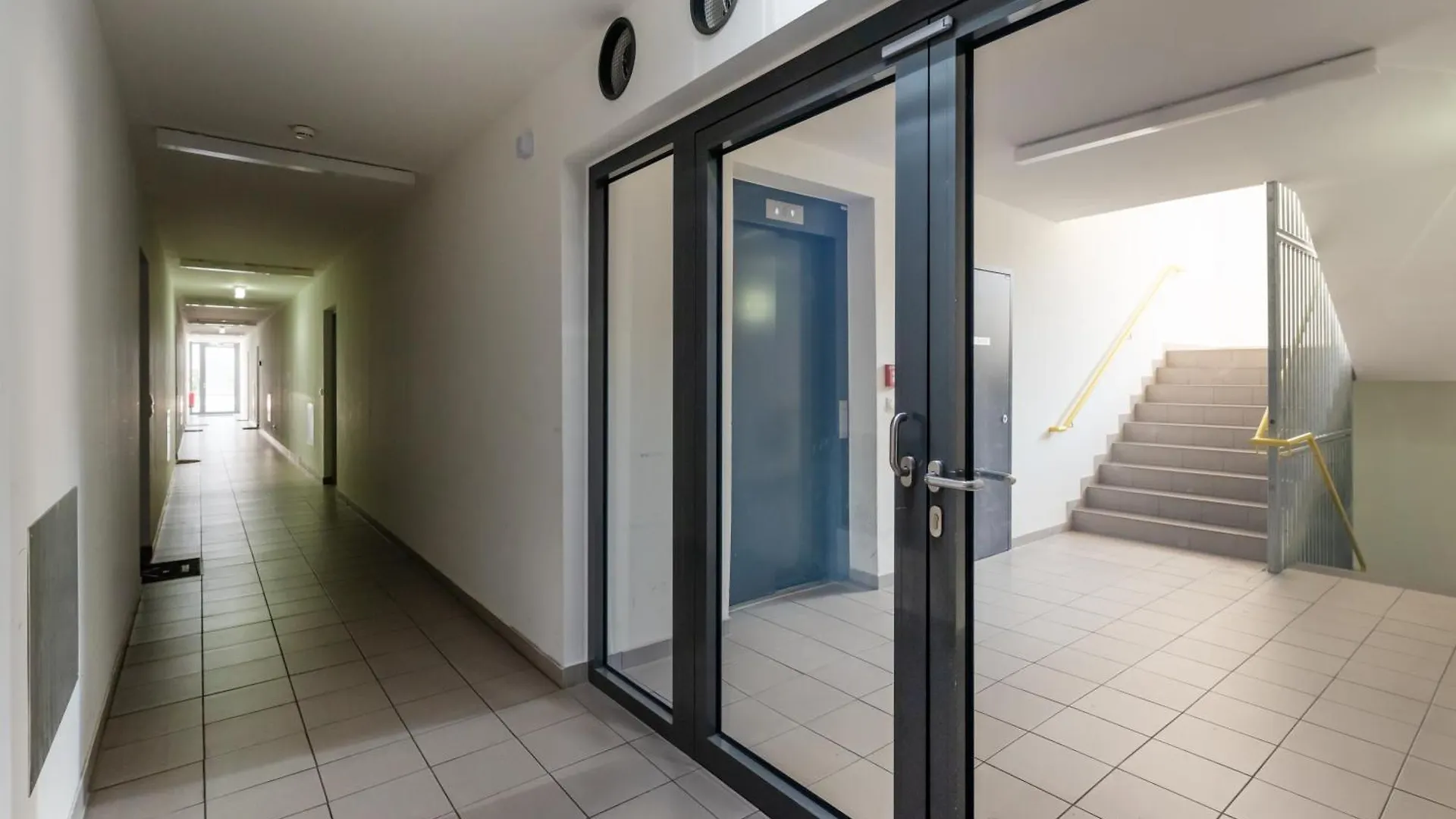 Apartment Home Sweet Home - 20 Minuten Ins Zentrum Und Garage Vienna