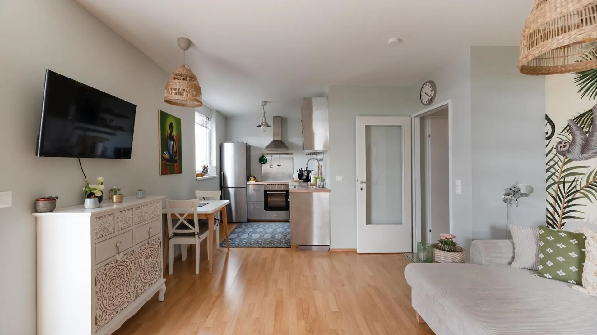 Home Sweet Home - 20 Minuten Ins Zentrum Und Garage Vienna Apartment