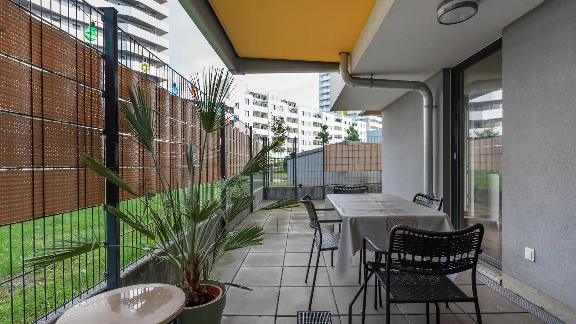Apartment Home Sweet Home - 20 Minuten Ins Zentrum Und Garage Vienna Austria