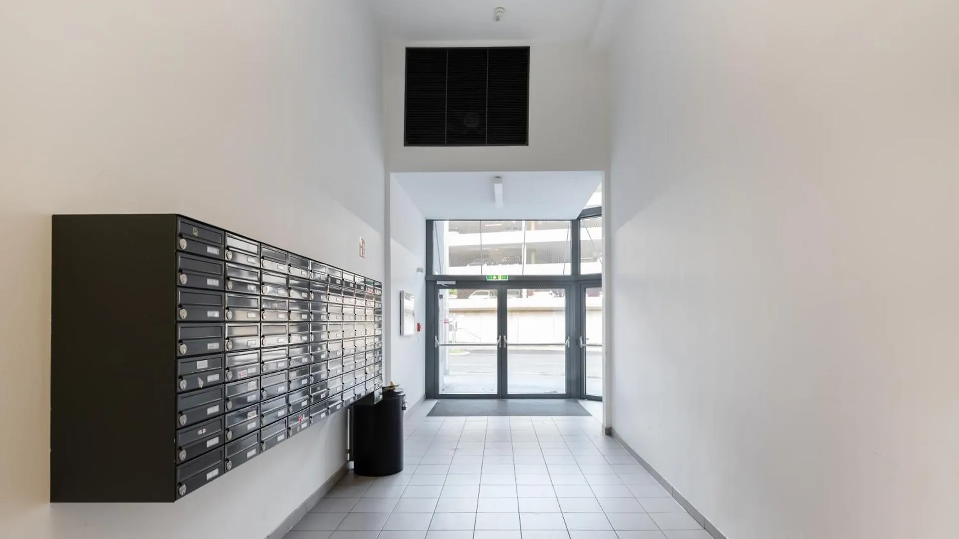 Apartament Home Sweet Home - 20 Minuten Ins Zentrum Und Garage Wiedeń Austria